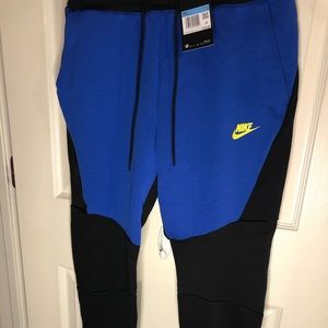 COPY - Brand New Nike Tech Pants